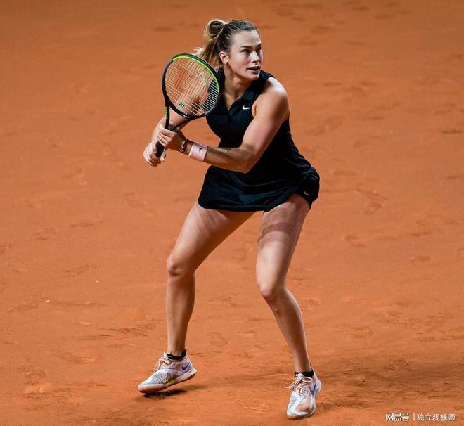 结合国足的 结合国足的