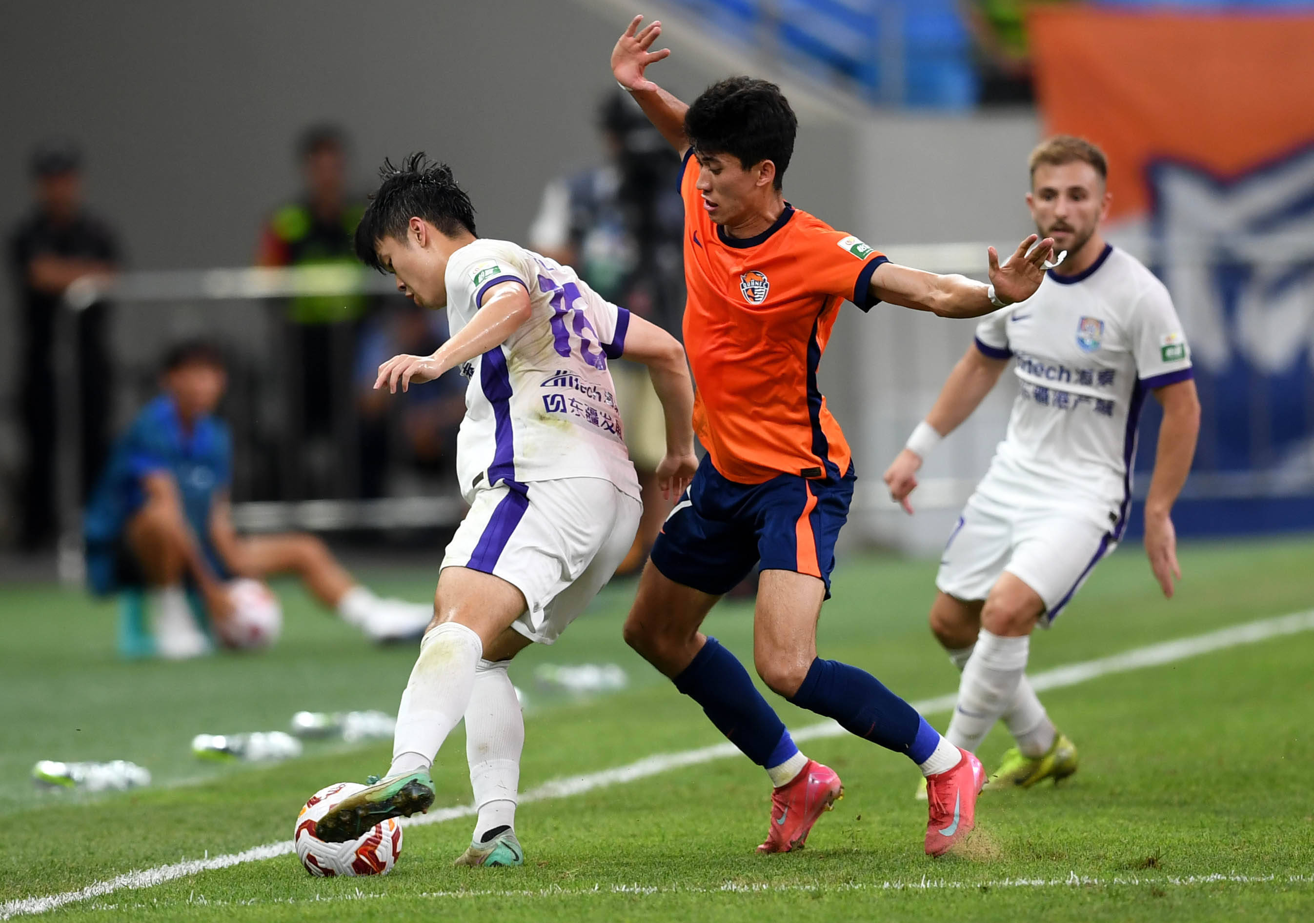 中性快讯示 中性快讯示