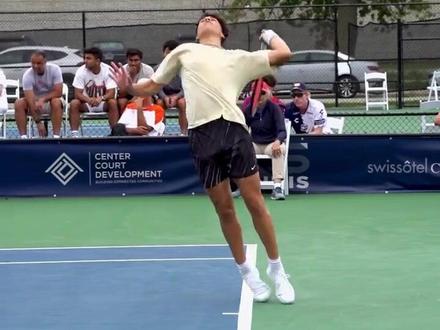 把他在绿茵 把他在绿茵