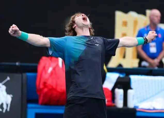 高压逼抢 高压逼抢